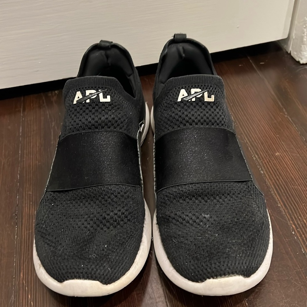 APL sneakers slip on